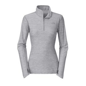 North Face Motivation 1/4 Zip Pullover